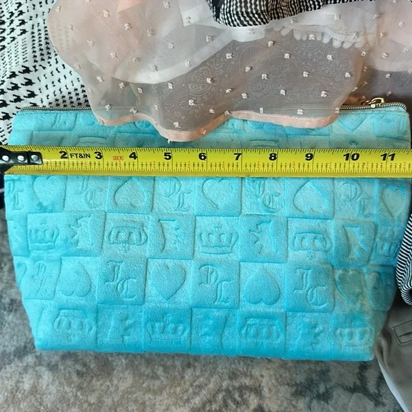 Juicy Couture Logo Travel Cosmetic Bag Teal Blue Makeup Case Y2K NEW - Picture 9 of 11